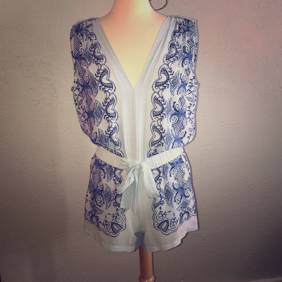 BCBGMaxAzria Dresses & Skirts - BCBG Romper